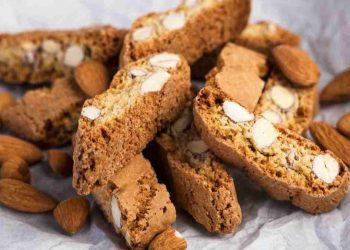 Authentic Italian Almond Biscotti