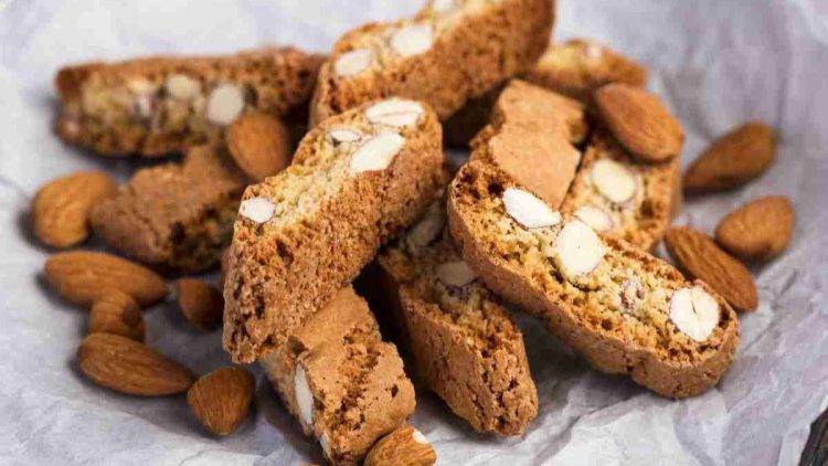 Authentic Italian Almond Biscotti