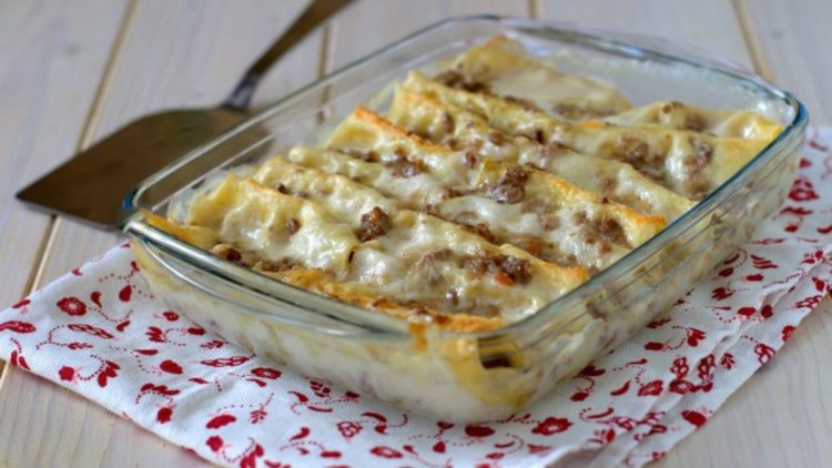 Meaty Lasagna Roll-Ups