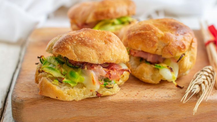 Mini Focaccia with Zucchini and Ham