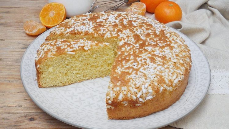 5-Minute Tangerine Cake