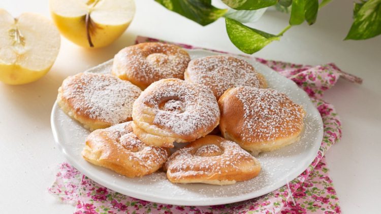 Air Fryer Apple Fritters