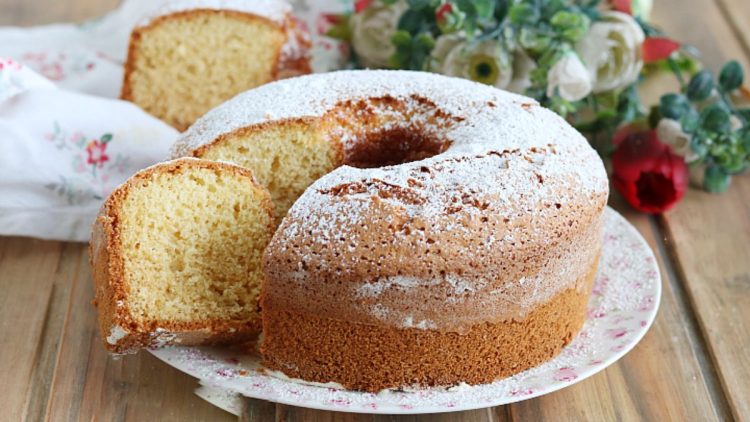 Ciambellone : Easy Italian Bundt Cake