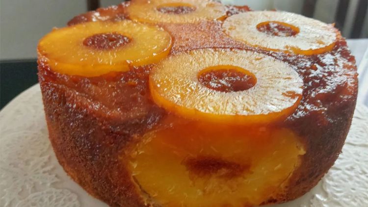 Delicious Pineapple Cake