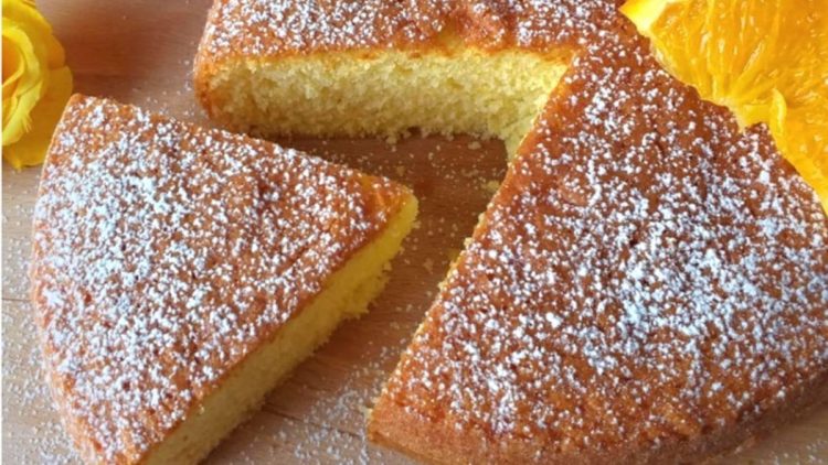 Homemade Orange-Scented Cake
