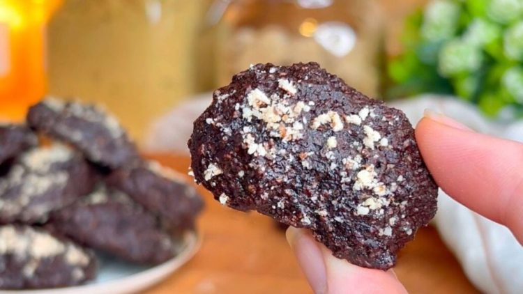Italian Almond Chocolate Cookies