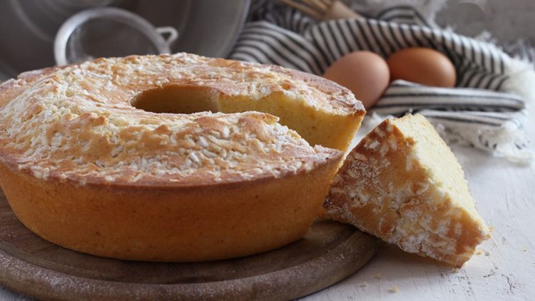 Classic Lemon Bundt Cake