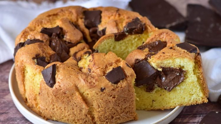 Chocolate Chip Cake