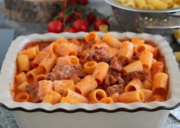 Quick Baked Pasta with Sausage Sauce and Béchamel
