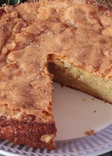 Grated Apple Cake